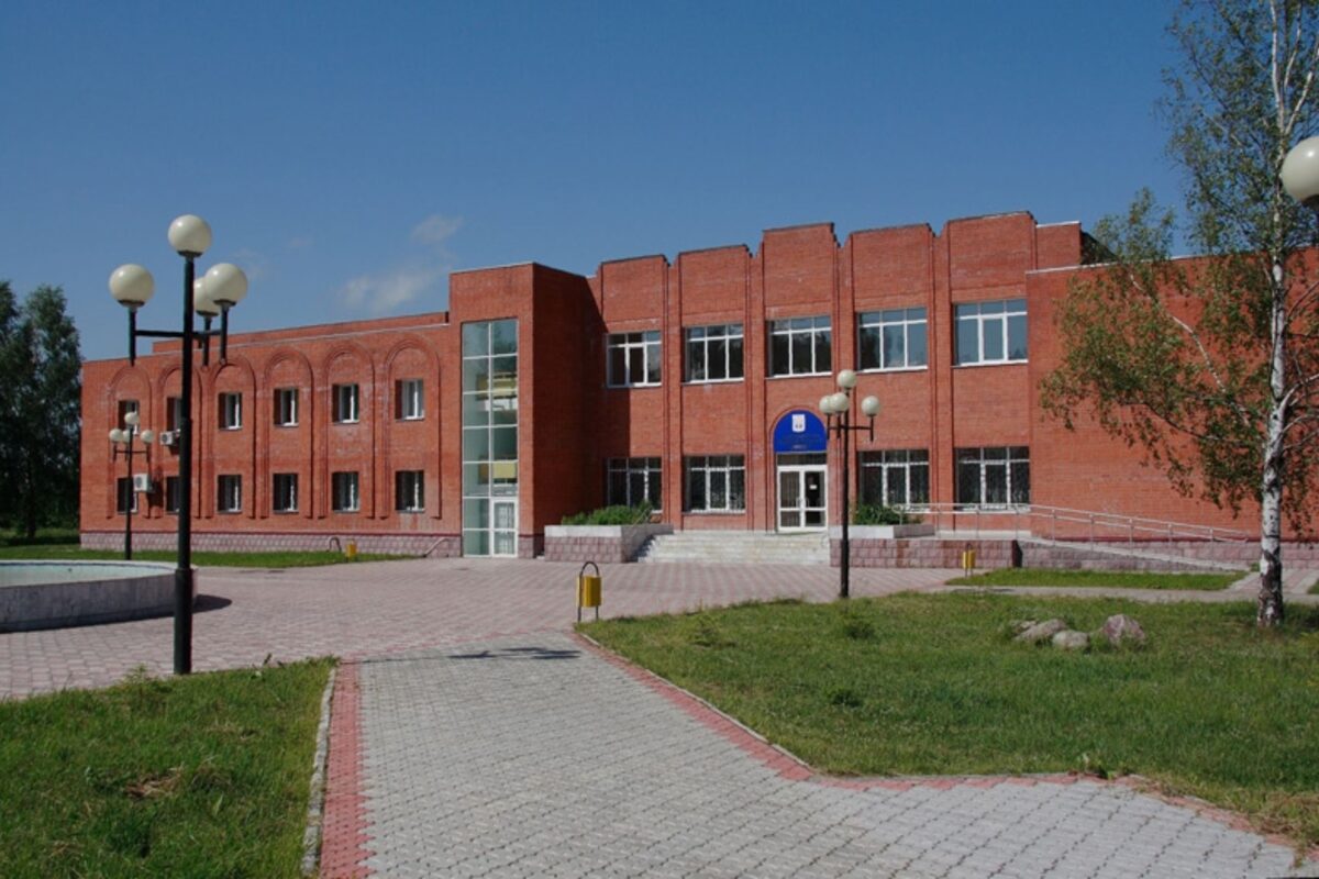 Главный корпус санатория Краинка, Тульская область